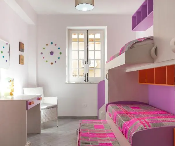 Apartment Nelly Porticello